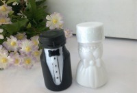 Bride and Groom Wedding Bubble Bottles - Wedding Favor or Bomboniere 6oz - 1 of each